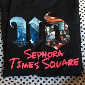 Urban Decay book of shadows NYC